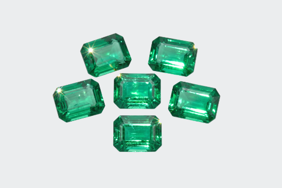 Emerald Panna Gemstone